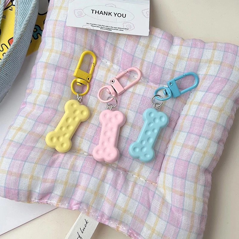 Kawaii Candy Color Dog Bone Keychain Cartoon Bone Keyring Cute Key Holder School Bag Pendant Najlepszy przyjaciel Prezenty