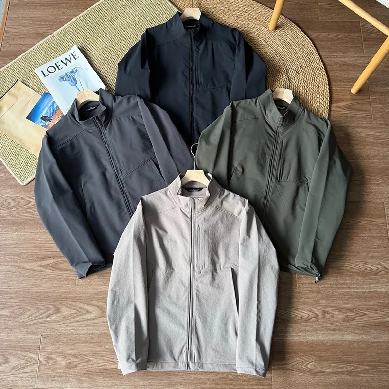 Men's Soft Shell Jacket Autumn Stand Collar Zip Up Coat Commuter Versatile Casual Outerwear Lightweight Windbreaker 2026 New