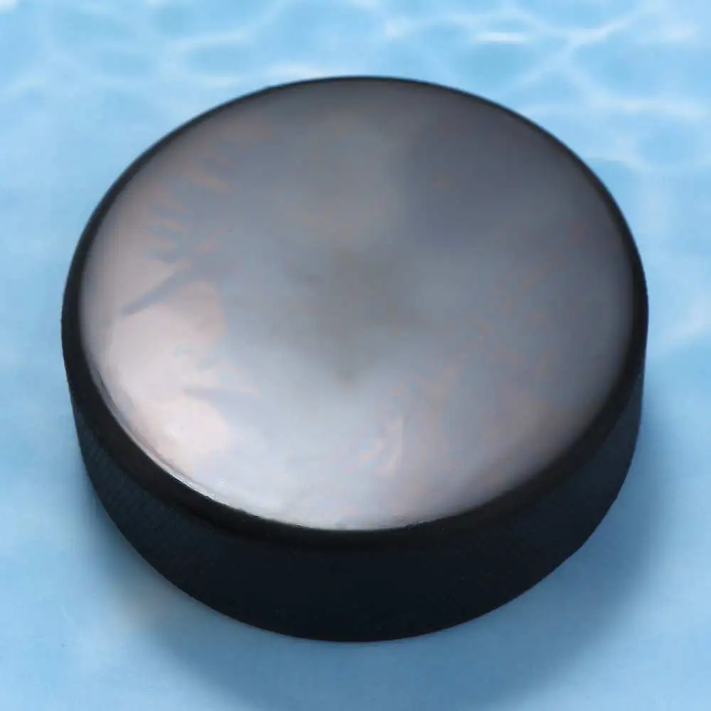 Professional Regulation Size Hockey Balls Smooth Surface with Grippy Ice Hockey Stick Ball Rubber Round Hockey Ball Practicing