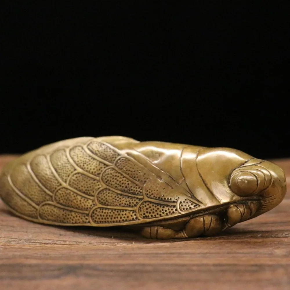 “Make A Splash” Cicada Ornament: Cicada Paperweight, Home Decor, Living Room Ornament, Handcrafted Artwork