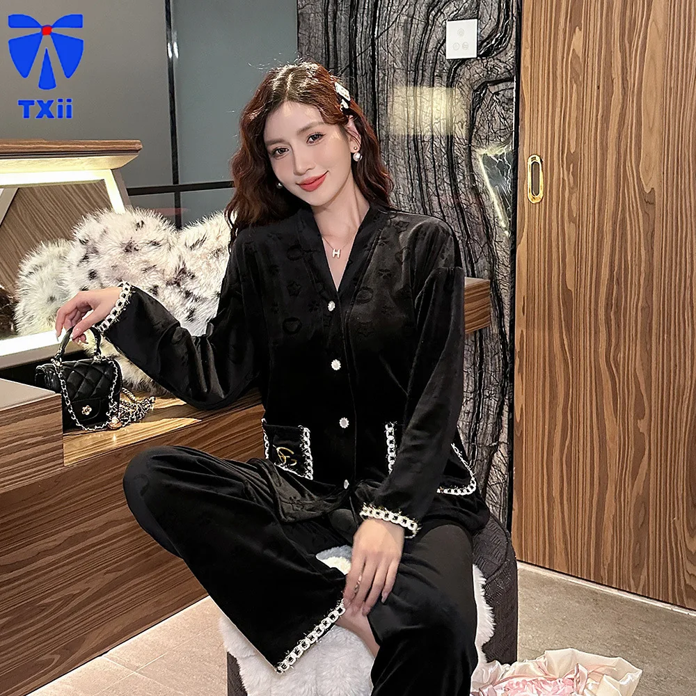 New Fashion Sleepwear Women's Island Velvet Thickened Black Elegant High Luxury Outwear Korean Style Home Clothes suit Pajamas 1