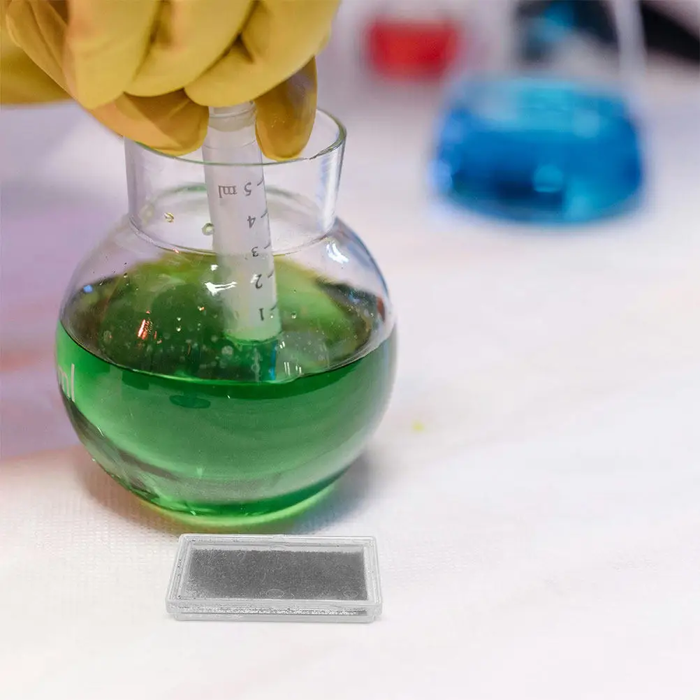 

Iron Powder Box Set of 2 for Electromagnetism Experiments Physics Science Tools Educational Material School Project Equipment