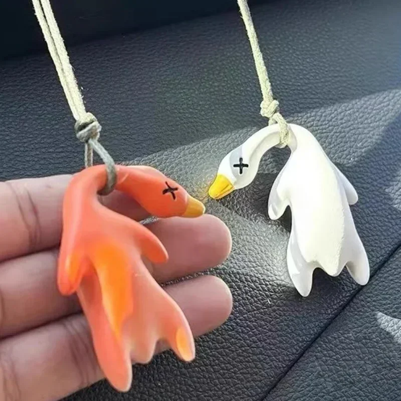 

Color Changing Roast Duck Pendant Color Change Roasted Duck Goose Car Hanging Keychain Rearview Mirror Decoration