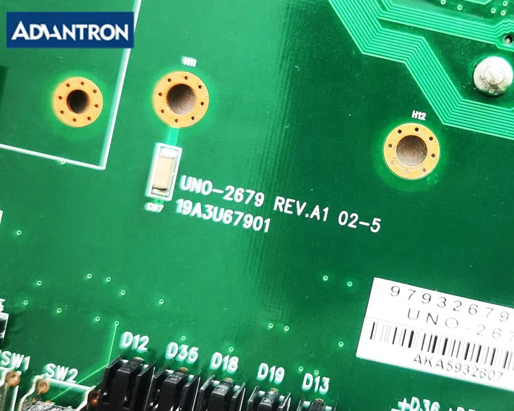 アドバンテック UNO-2679 REV. A1 02-5 産業用制御オールインワンマシンマザーボード