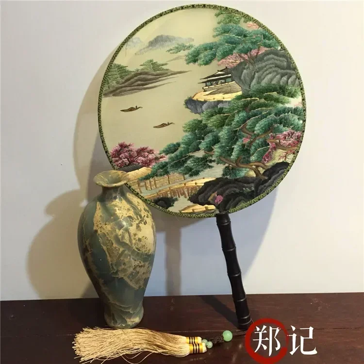 Chinese ancient style handicraft Su embroidery embroidery double-sided embroidery dance palace fan decoration craft fan