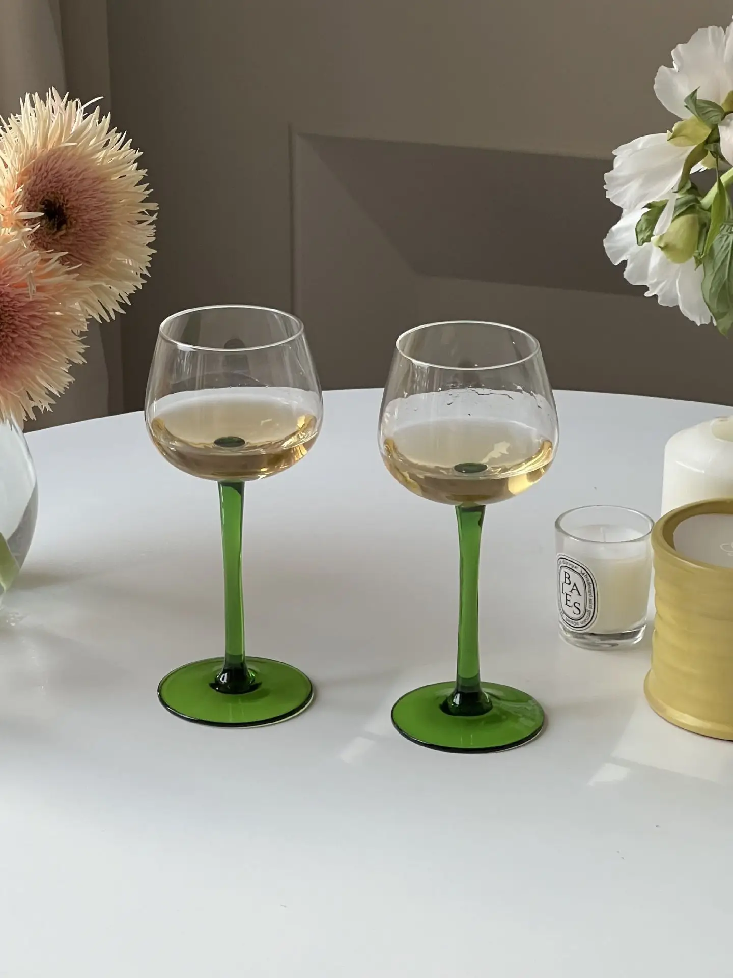 Mint Green High Footed Wine Glasses for Home Use Sweet Wine Champagne Cups French Style Crystal Glass Vintage Wine Glasses