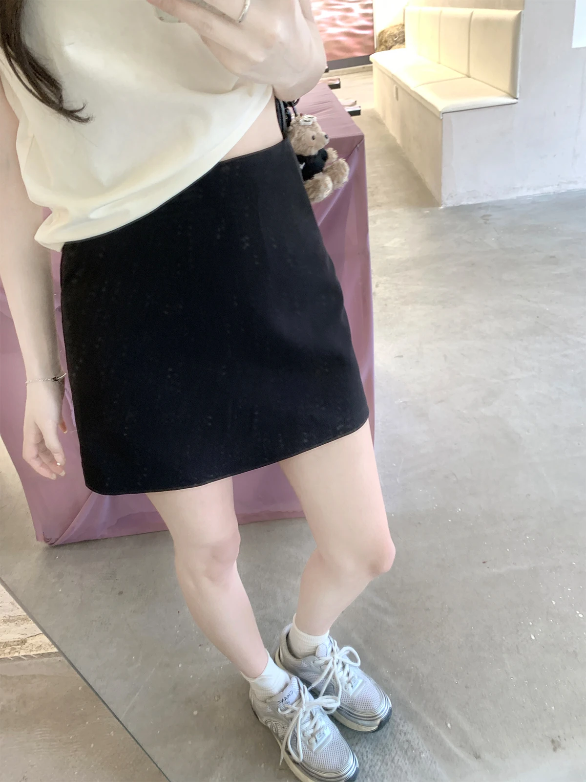 

Модная корейская базовая юбка А-силуэта JZJ Home с высокой талией, облегающая, с эффектом утяжки, из смесового полиэстера и спандекса.