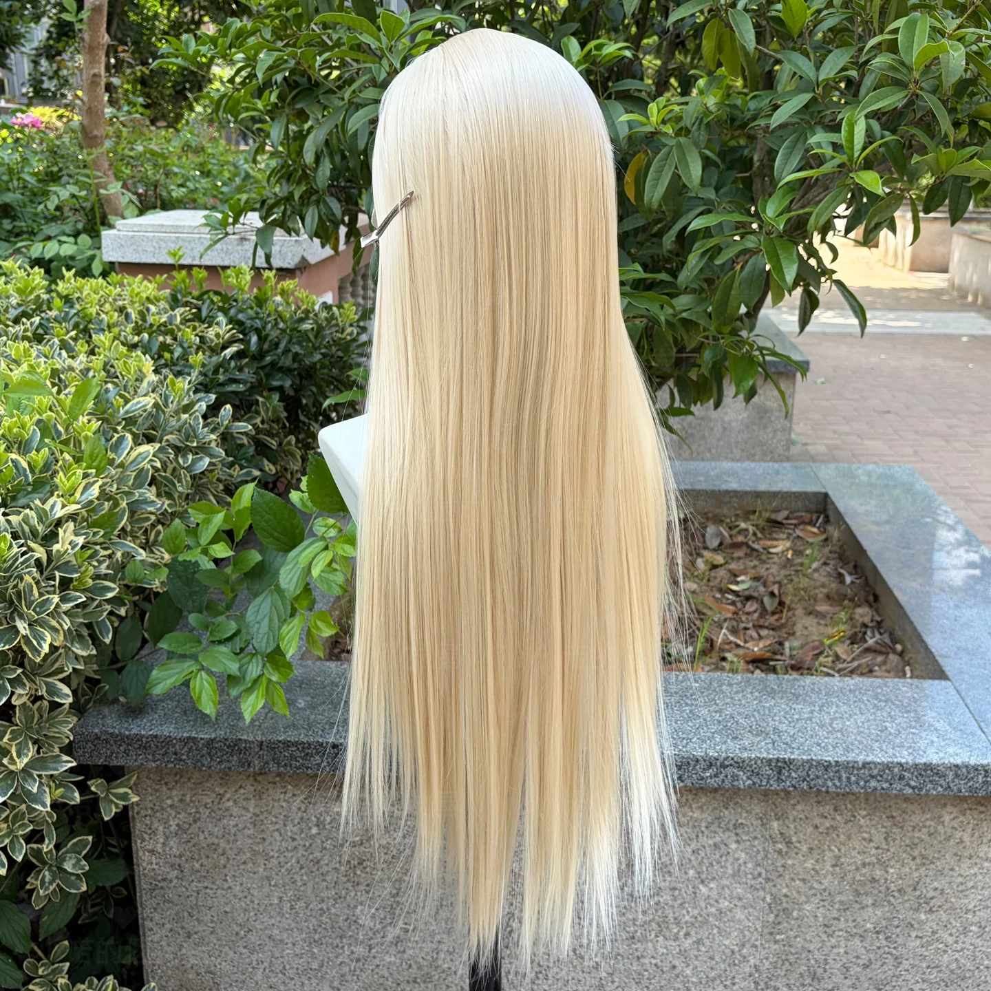 Long Straight Golden Blonde Synthetic Lace Front Wig for Women Widow's Peak 13×4 Glueless Lace Wig Heat Resistant Fiber