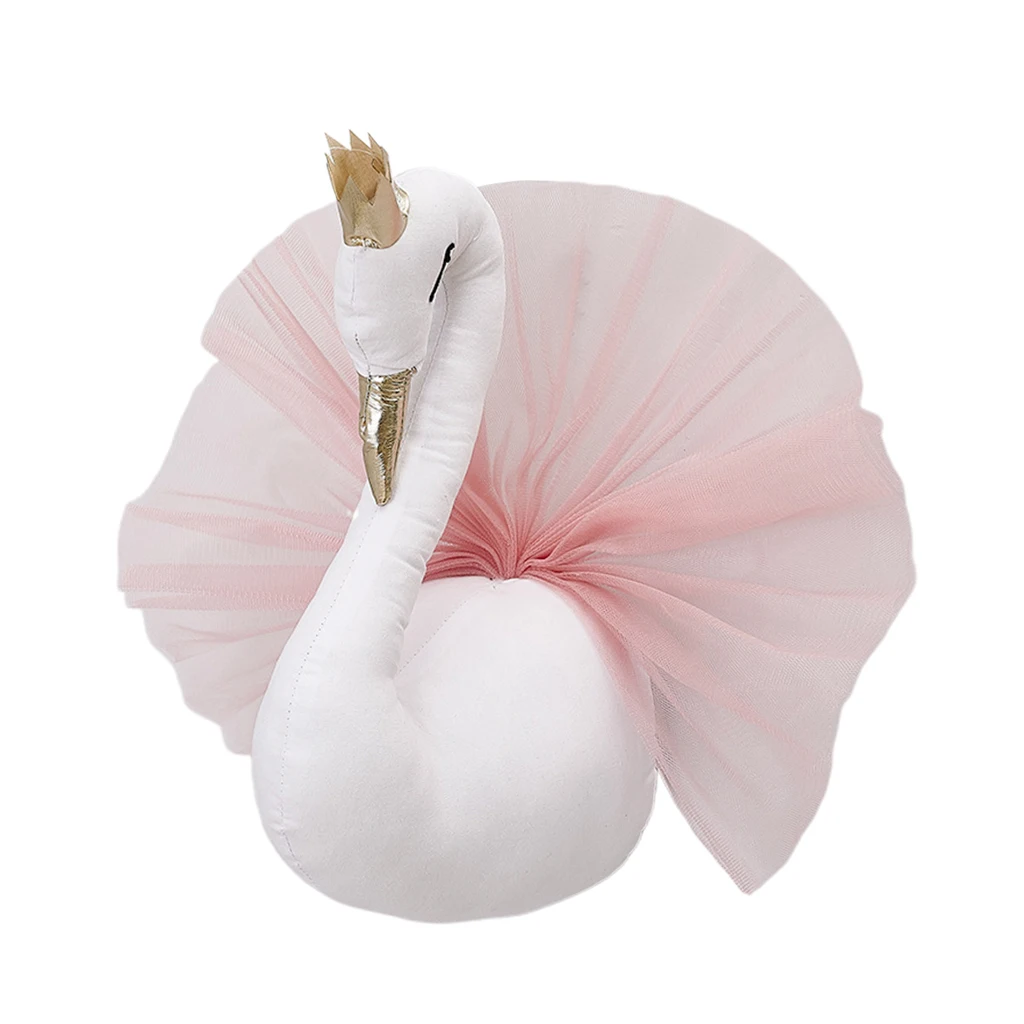 قلادة ملونة للتعليق على الحائط على شكل بجعة للتصوير الفوتوغرافي لتزيين المنزل