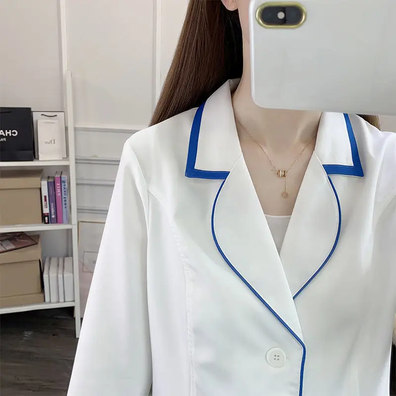 Uniformi termali corte abbigliamento da lavoro per donna abbigliamento di bellezza scrub per estetista abbigliamento da lavoro abito da salone di bellezza uniforme cappotto ab all'ingrosso