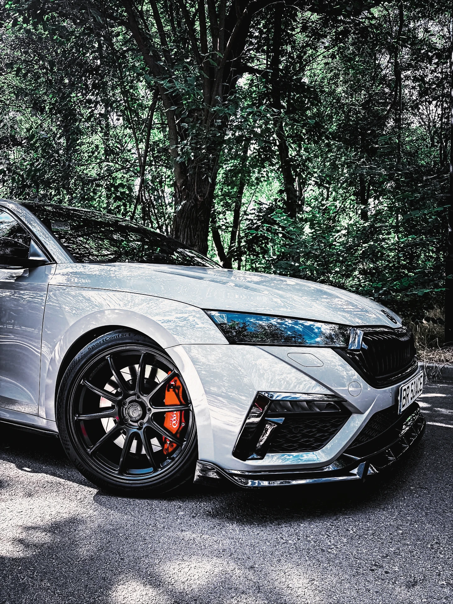 

2PCS Car Bumper Diffuser Front Windblade Wind Knife Trim Body Kits Spoiler Lip Splitter Air Vent for Octavia RS4 Sport Front Bar