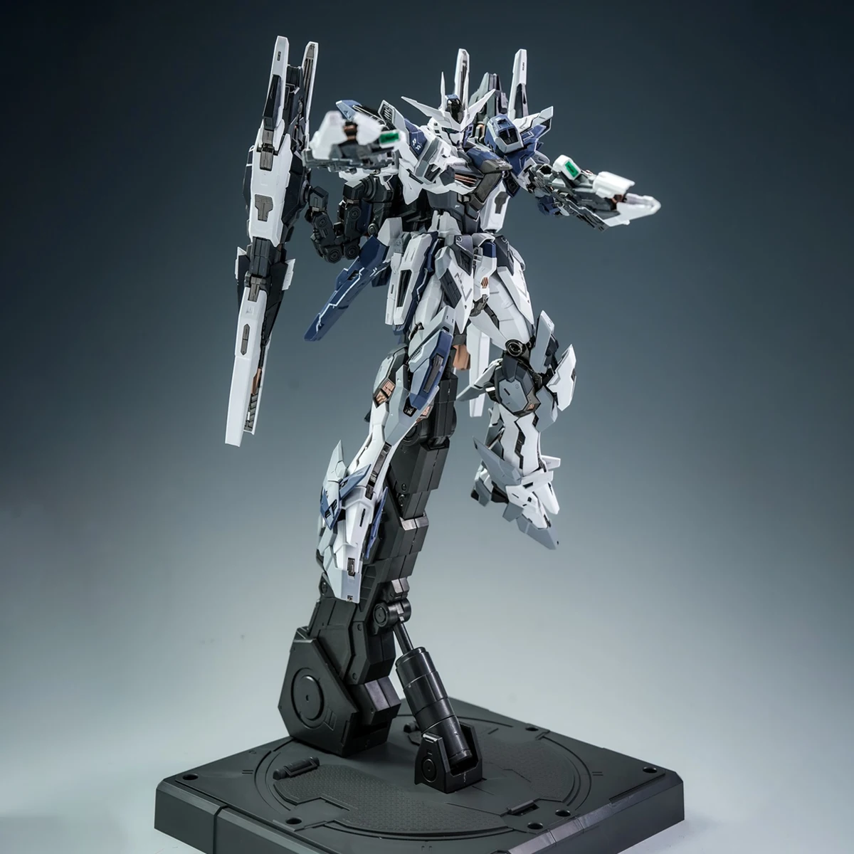 HiPlay アイアントイズ 1/100 スタートエターナルアスタリスクゼロモデル 合金スケルトンモデルキット付き