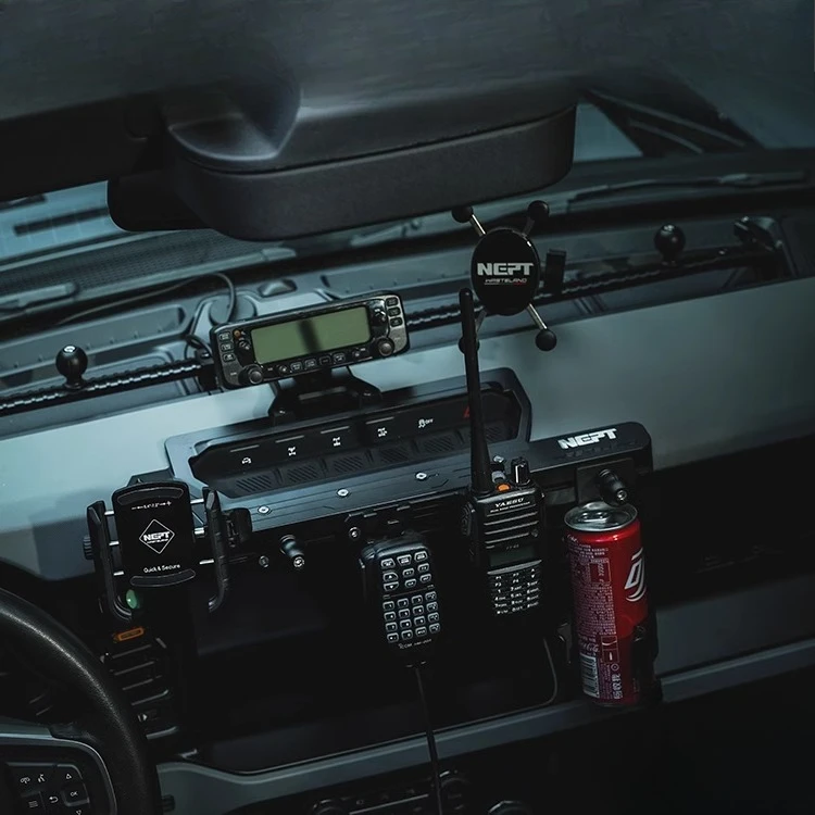 

Для Ford Bronco специальная длинная и короткая центральная панель управления, встроенная рельсовая платформа, центральная консоль, аксессуары для интерьера