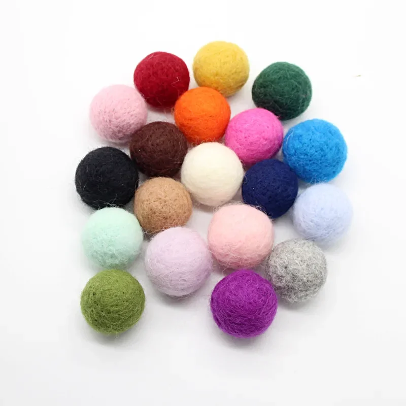 10pcs/lot 3cm Wool Felt Balls Round Colorful  Crafts for DIY Decoration Sewing Supplies