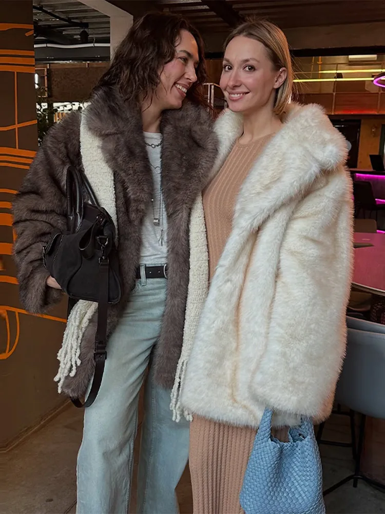 

Oversized Tip-dyed Lapel Furry Faux Fur Coats Women Elegant Turn-down Collar Long Sleeve Coat Designer New Winter Lady Outerwear