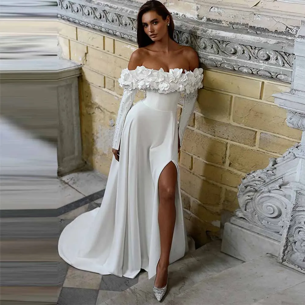 

Traditional Wedding Dresses Crepe A-line Wedding Party Dresses White Off-the-shoulder Applique Beading Side Split Wedding Dress