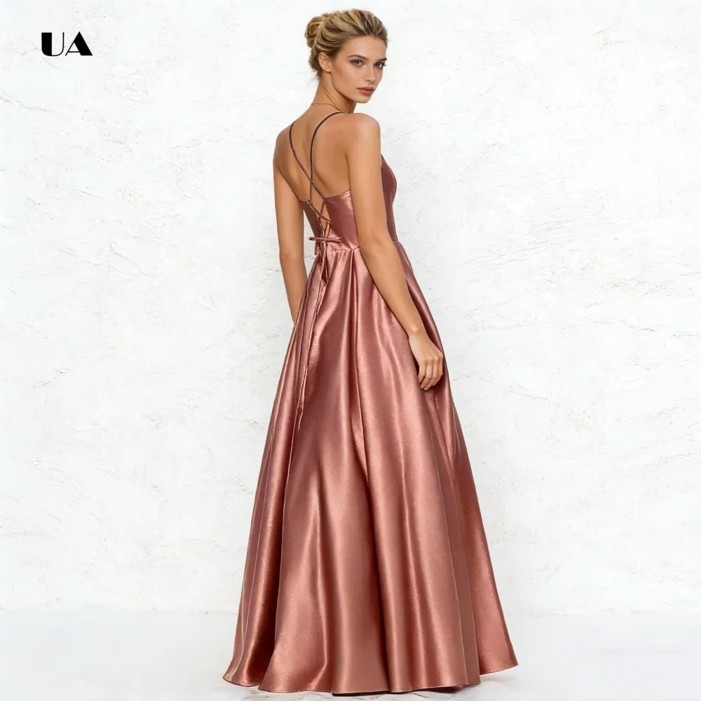 Semplice abito da ballo a trapezio con spalline sottili Abito da sera con lacci solido con tasche laterali Abito da festa classico personalizzato in raso