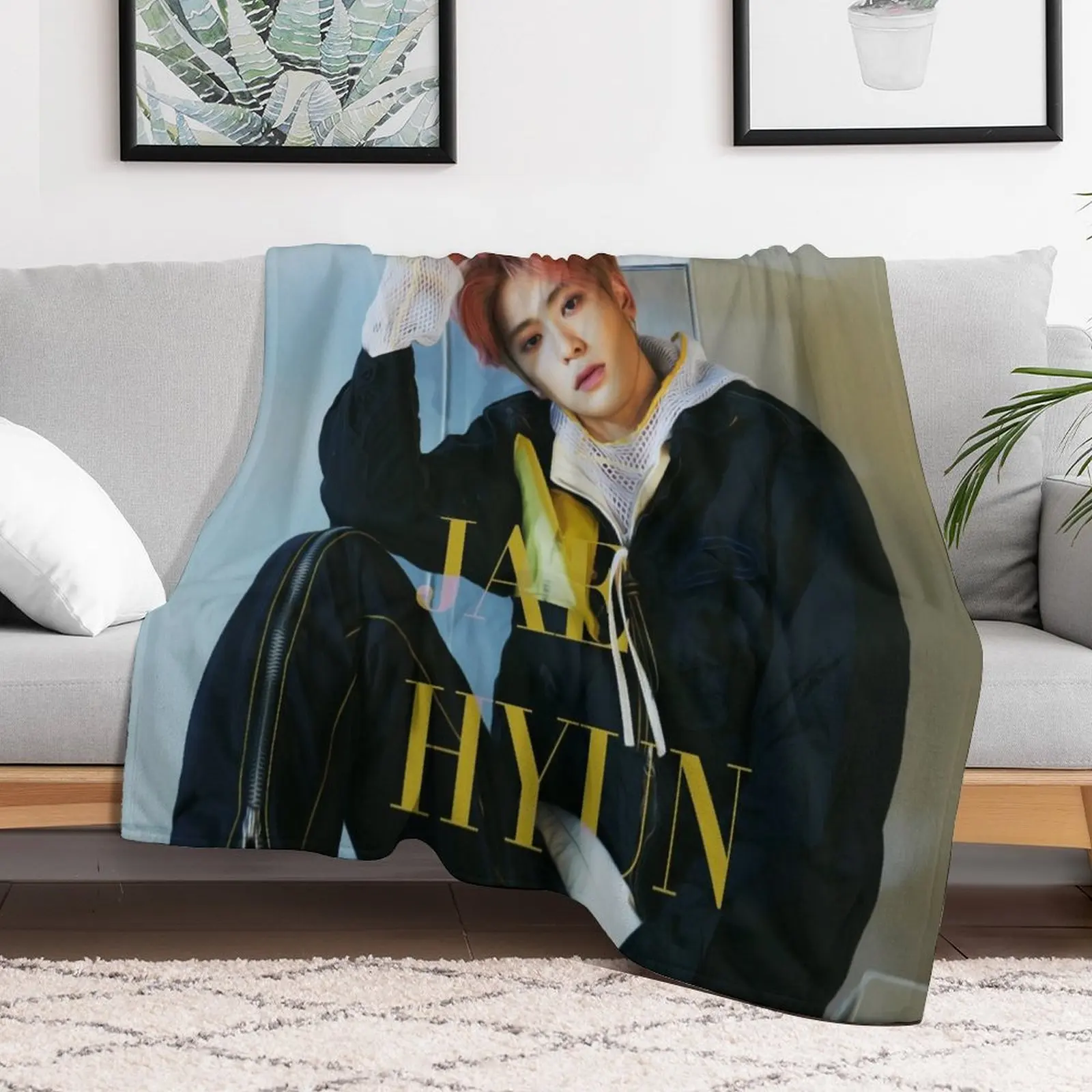 Jaehyun NCT 127 - Superhuman Throw Blanket valentine gift ideas heavy to sleep Beach Retros Blankets