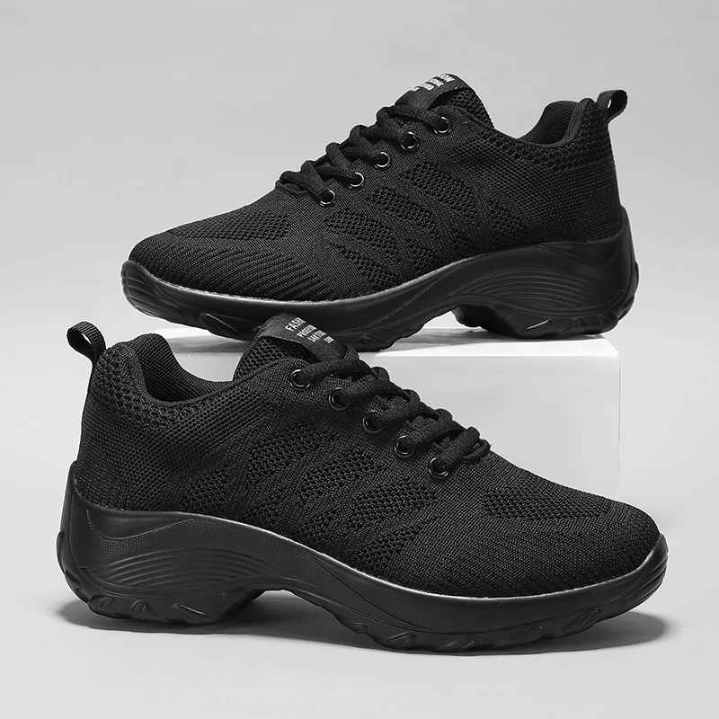 Neues Paar Outdoor Damen Wanderschuhe Höhe erhöhen tägliche Reise Freizeit Mode bequeme Sport Laufschuhe