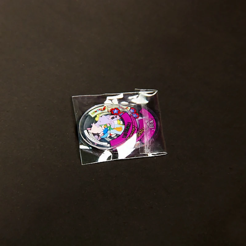 Lote De Tazos Tiny Toons 4pcs Material Acrílico Novo Looney Cartoon Tunes Sabritas Rare Pogs Taps Anime Cartão Álbum Coletor Presentes