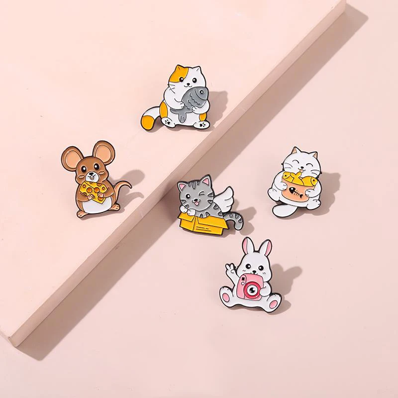 Cat And Fish Enamel Pin Rabbit Mouse Cheese Brooches Metal Badges Bag Clothes Pins Up Jewelry Gift for Animal Lover