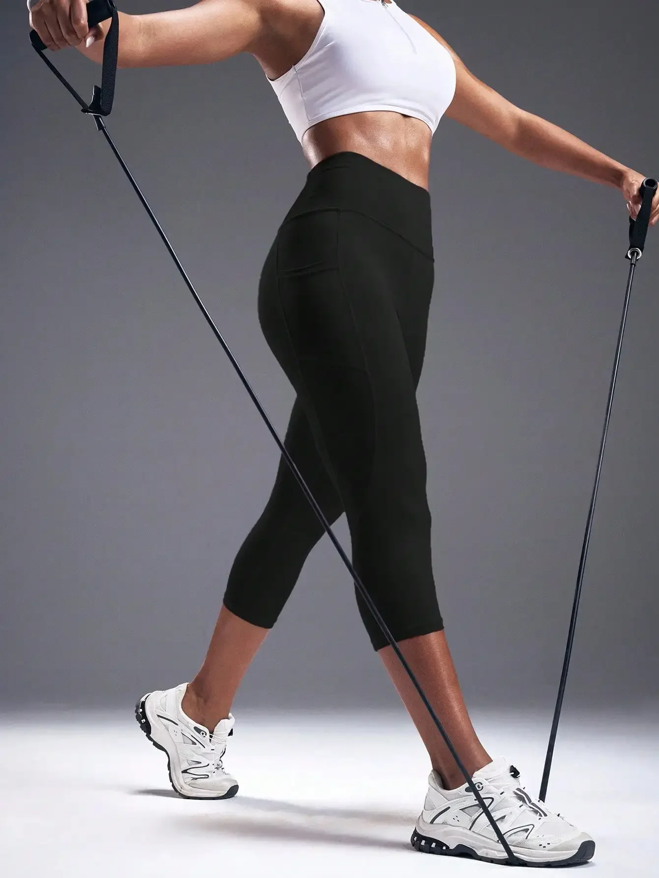 

Women's High Waist Patchwork Pocket Capri Leggings, Suitable For Fitness, Yoga, And Everyday Wear