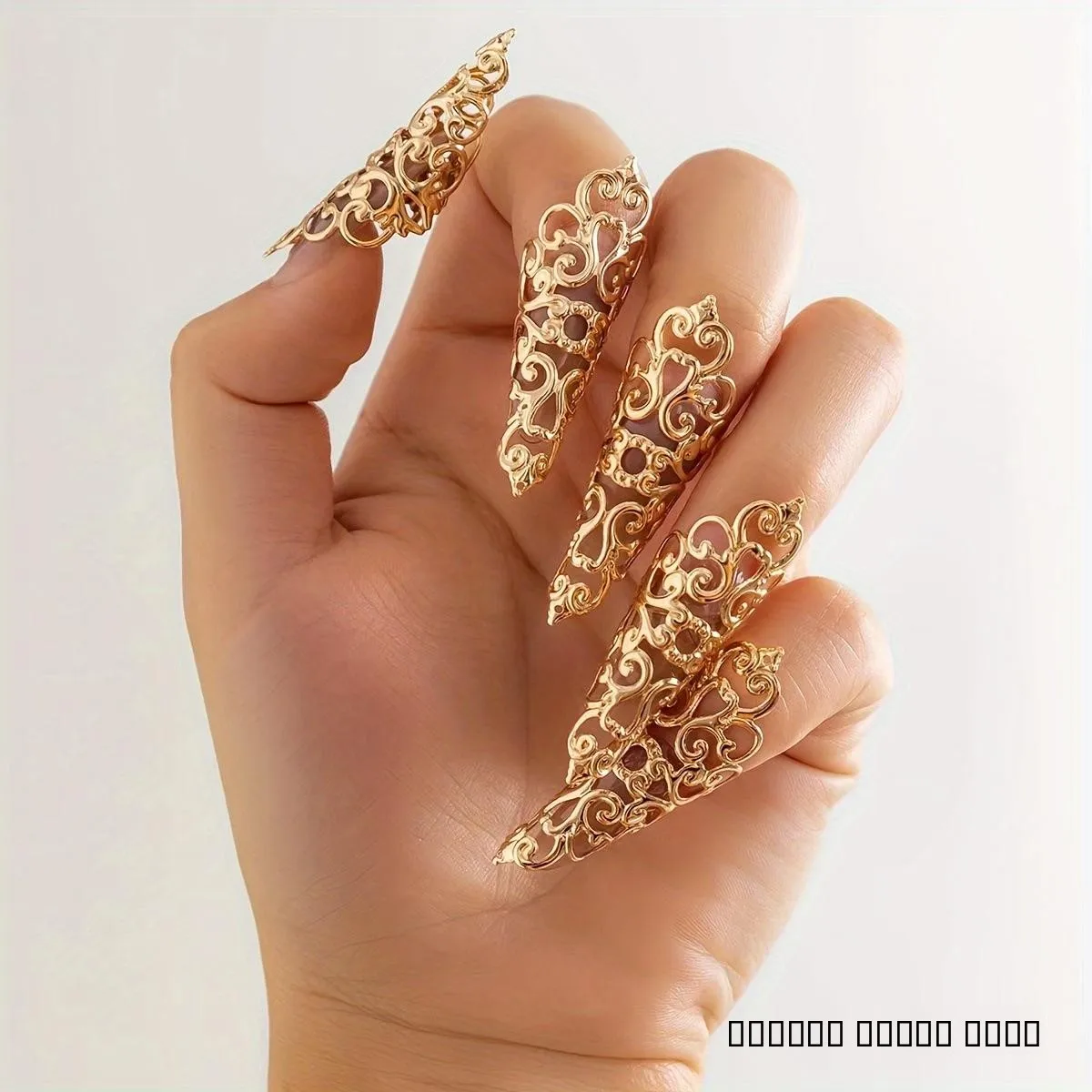 

Faionable Unique Personali Cone aped Nail Ring Set for Women Hollow Carved Pattern Court Lady Vintage Sle Accories