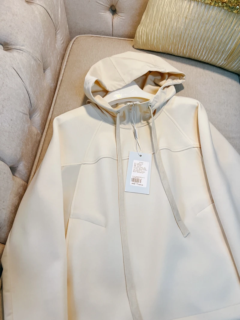 Début de l'automne 2024 Sweat à capuche décontracté en coton pour femme Coupe ample Blanc Haut polyvalent Briti Sle Sweat-shirt Coton confortable...