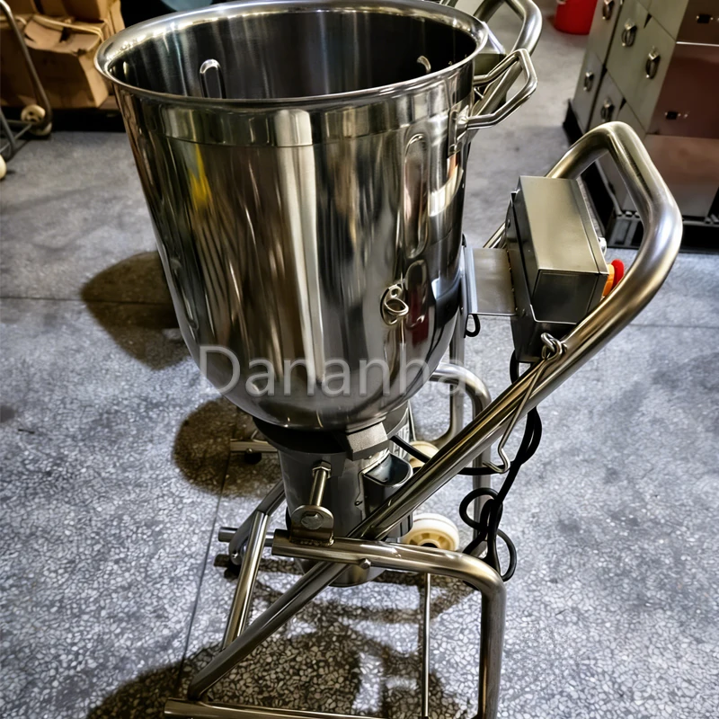 

Commercial Heavy-Duty Stainless Steel Ice Crusher Multifunctional Electric Juice Mixer Grinder for Bar Kitchen Home Use