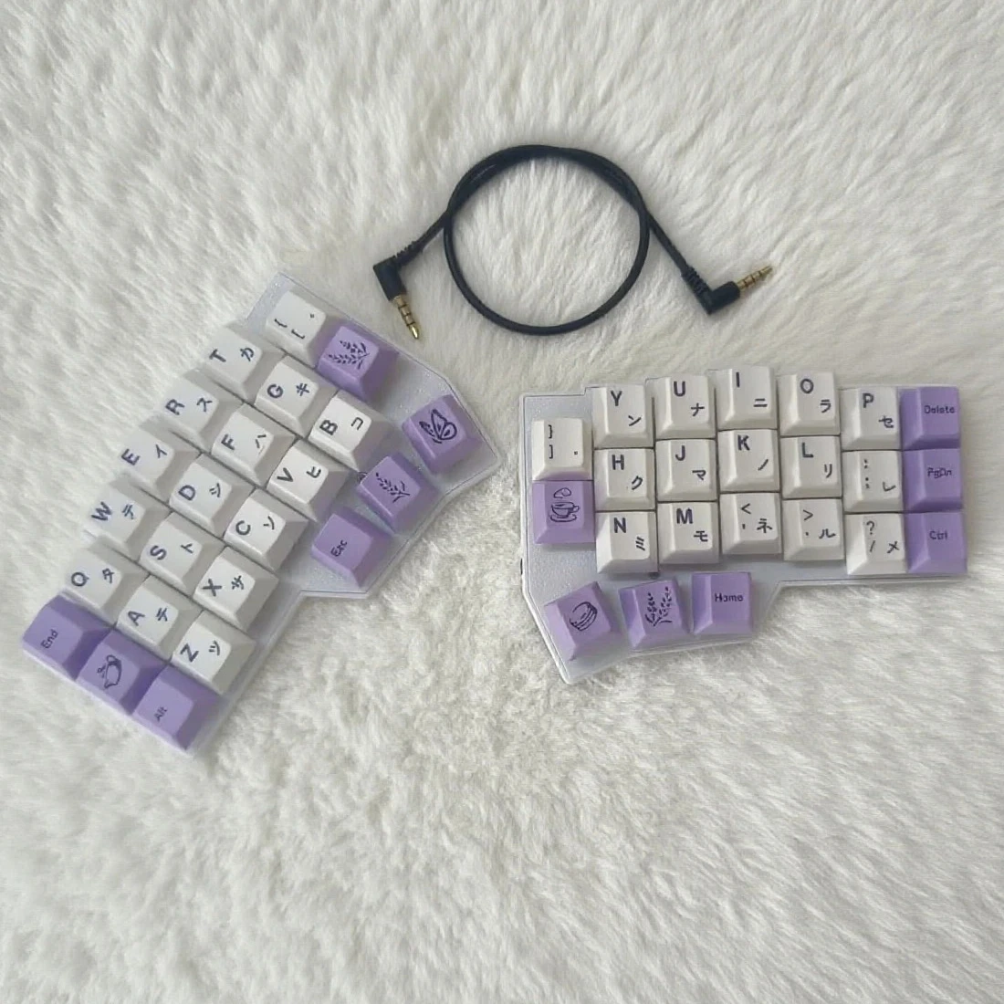 

CORNE V4 Split Keyboard Wired Single Mode Hot Swap RGB Gaming Office Keyboards Custom VIAL Split Ergonomic Mechanical Keyboard