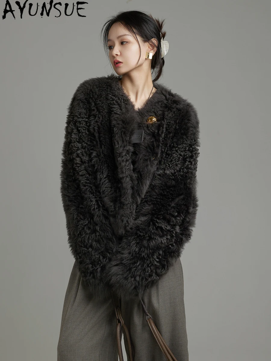 معطف فرو من جلد الغنم الطبيعي من AYUNSUE نمط قصير سترة جلدية حقيقية للنساء جواكت شتوية 2025 ملابس فاخرة للسيدات Schulaba Жеenca