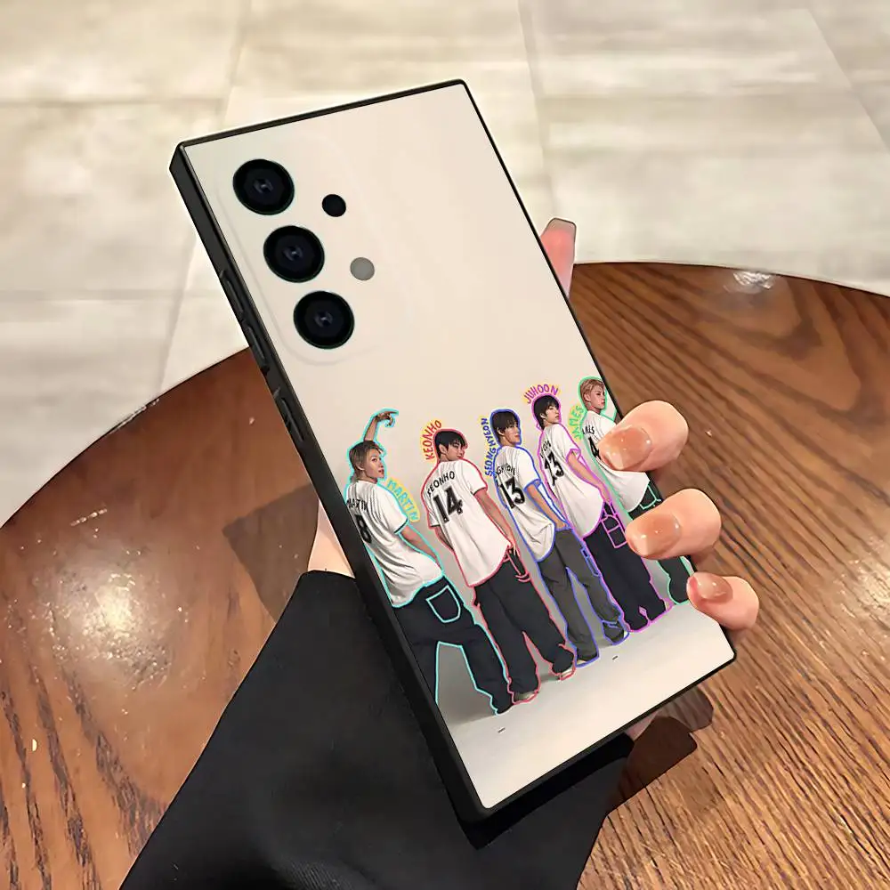 حافظة هاتف K-Kpop C-CORTIS GO لهاتف سامسونج S25، S24، S21، S22، S23، S30، Ultra، S20، Plus، Fe، Lite، 5G غطاء أسود