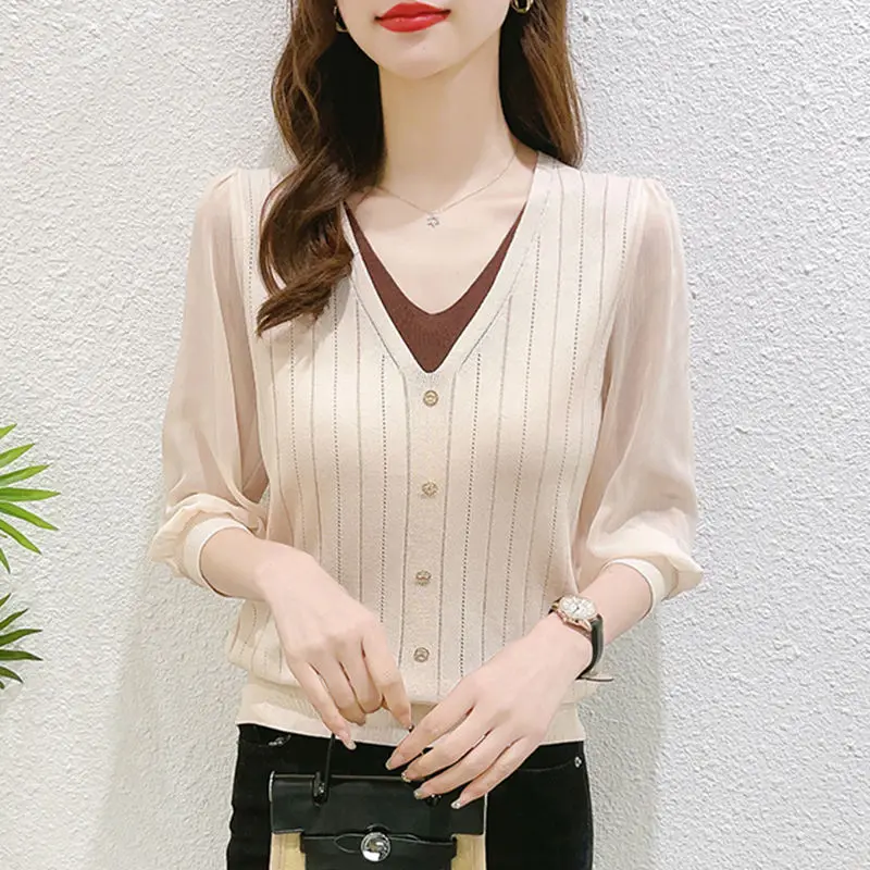 Female Clothing 7/4 Sleeve Spring Autumn New Tops for Women's V-Neck Loose Thin Ice Silk Knitted Button Patchwork Pullover