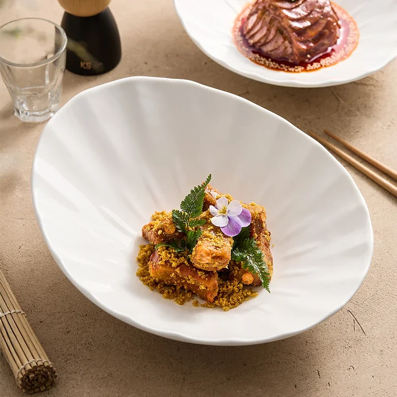 Creative White Inclined Salad Bowl Western Dish Simple Ceramic Deep Dish Irregular Hotel Tableware Plate Household Kitchenware