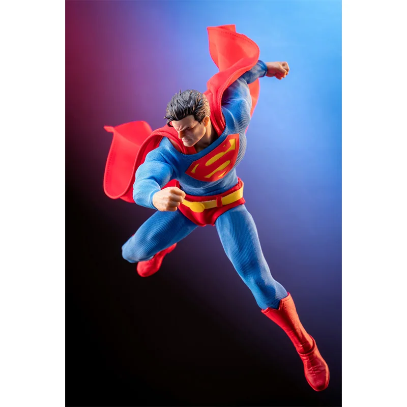 GONG Studio Batman Hush & Superman Hush 17.5cm PVC Figure