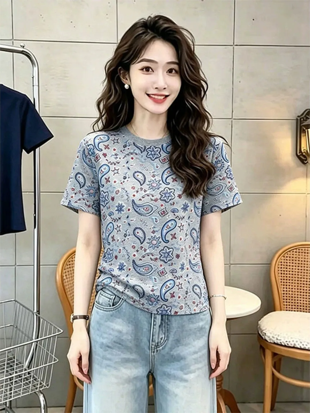 Summer Elegant round Neck Short Sleeve T-Shirt Women's 2026 New High-End Feeling Print Correct Shoulder Slimming Top