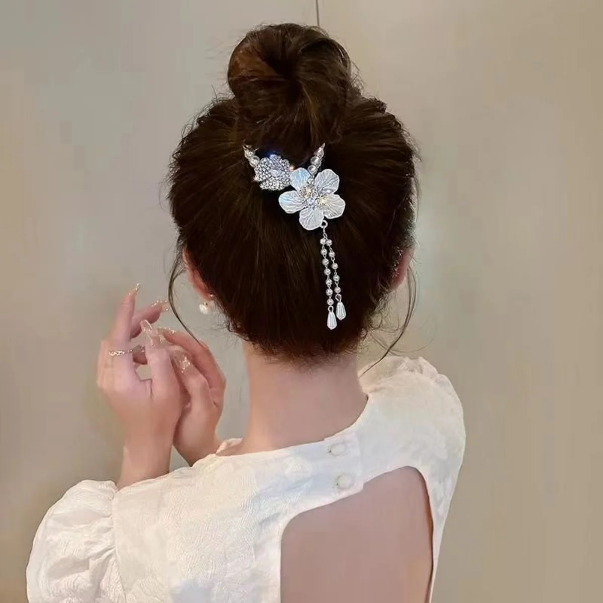 Women's Tassel Rhinestone Hair Clip Exquisite Glitter Maruko Headband Hair Clip 2025 Valentine's Day Gift For Girlfriend Wife