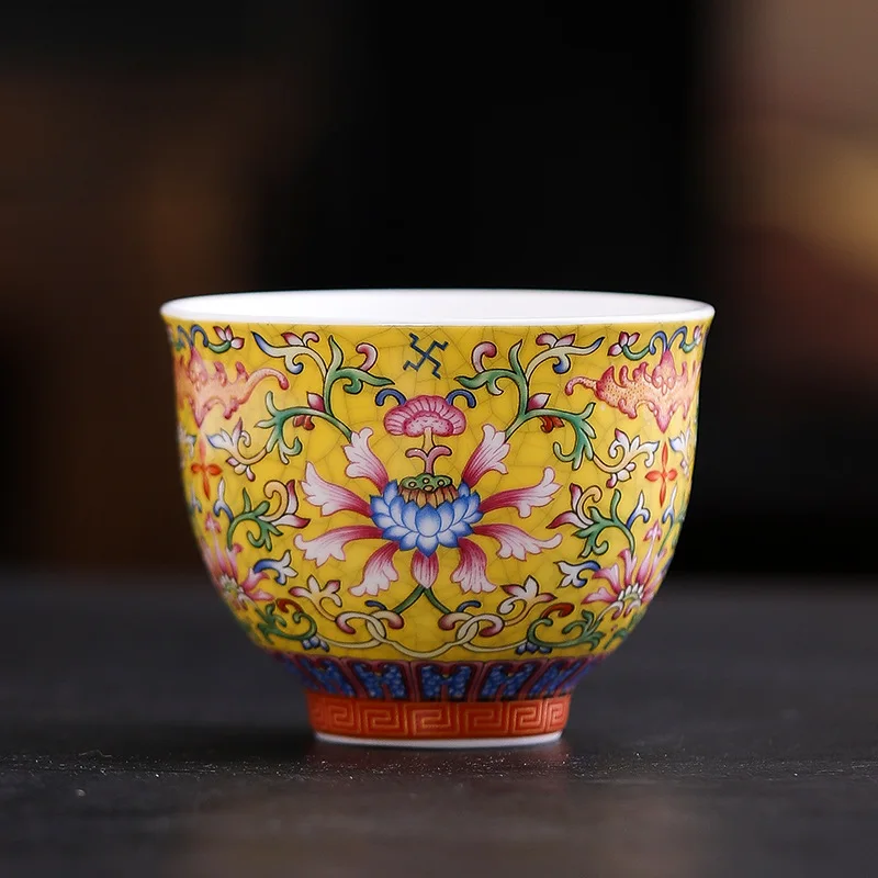 

High-end enamel-colored ceramic cups, master cups, tasting cups, tea , court-style tea drinking