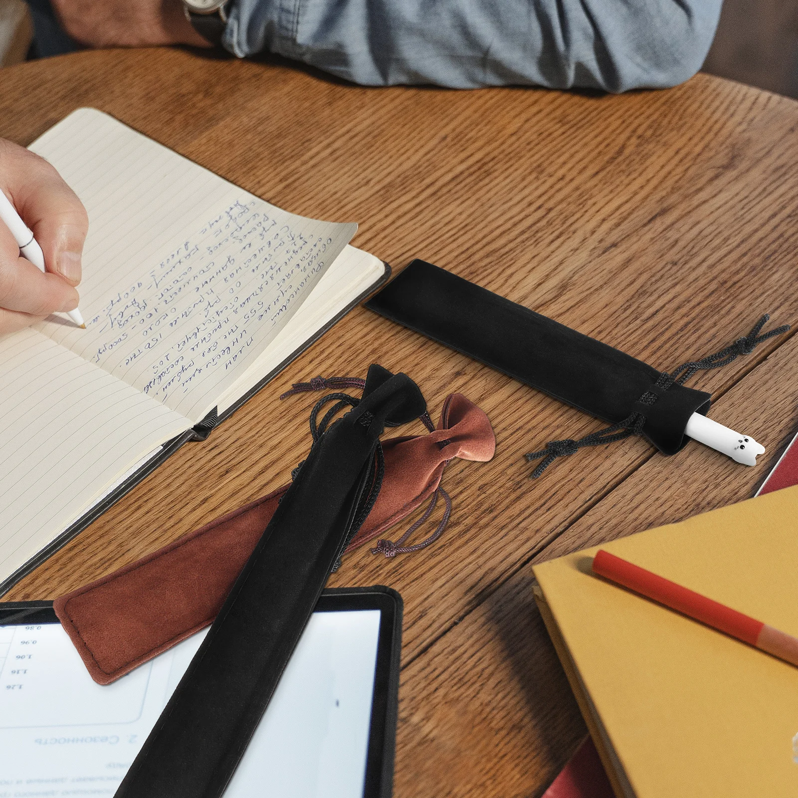 

50Pcs Swan Fabric Pen Sleeves Drawstring Protective Bags Stationery Storage Organizer for Single Pen Fountain Ballpoint Pencil