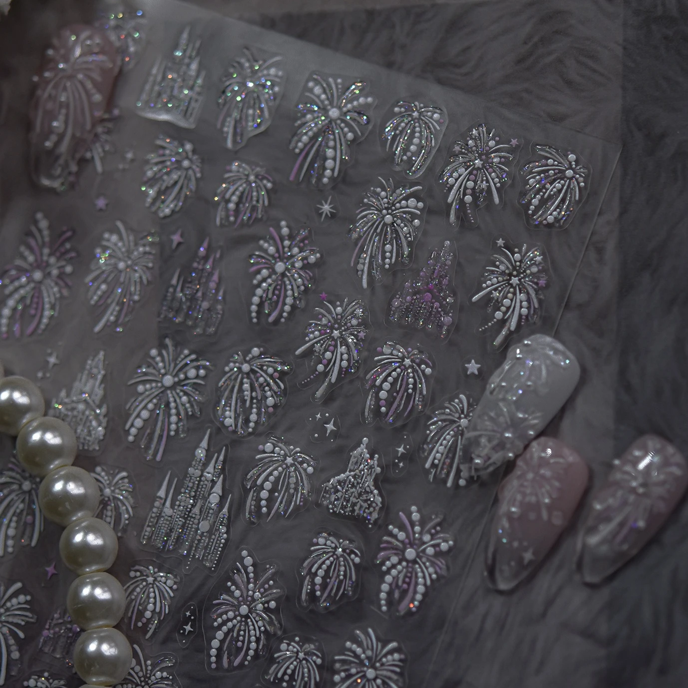 الألعاب النارية الملونة جميلة المبهرة القلعة الذهب الأحمر الوردي لامعة صاروخ الألعاب النارية لتقوم بها بنفسك لاصق مسمار الفن ملصقات مانيكير الشارات