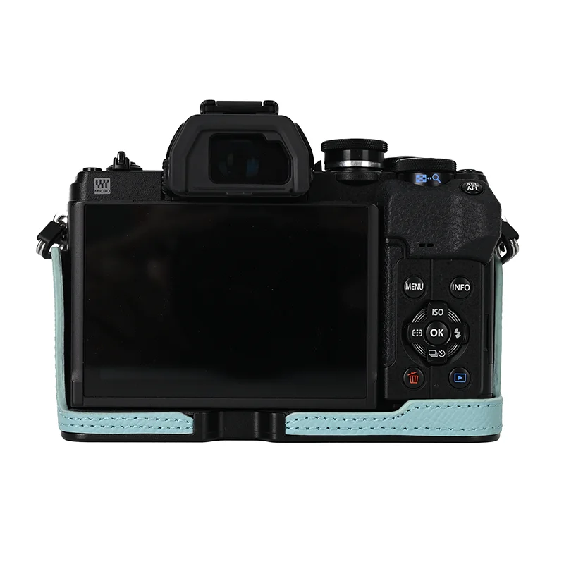 Aluminum Alloy Plate Genuine Leather Case Camera Bag Half Body Base for Olympus OM-D E-M10 IV Protective Opening Bottom Cover