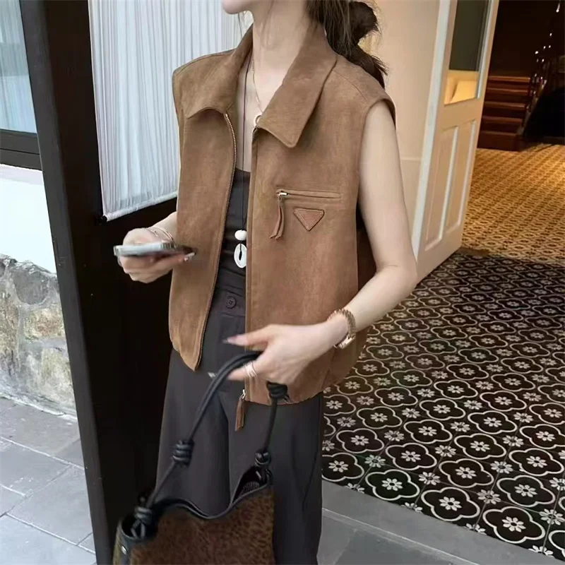 

2025 Spring Autumn New Vintage Vest Coat Women Sleeveless Jackets Suede Short Vests Jacket Fashion Waistcoat Tops Female