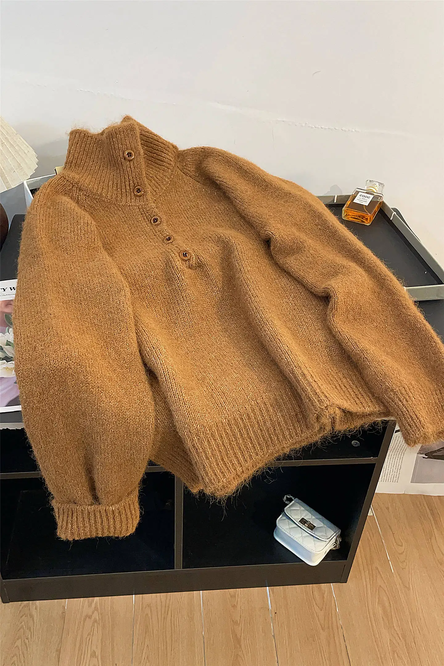 

Soft and Sticky Inner Layer Stand Up Collar Pullovers Knitted Sweater Jacket Autumn Winter Semi High Neck Loose Sweater Women