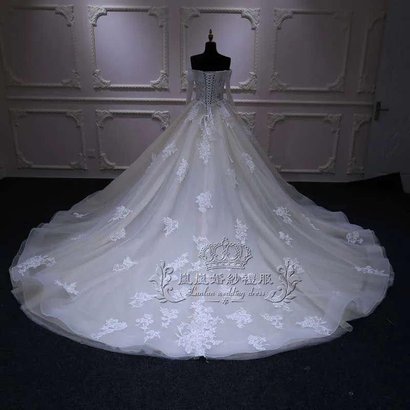 2024 New One Word Shoulder White Long Sleeve A Pendulum Large Trailing Bride Wedding Dress