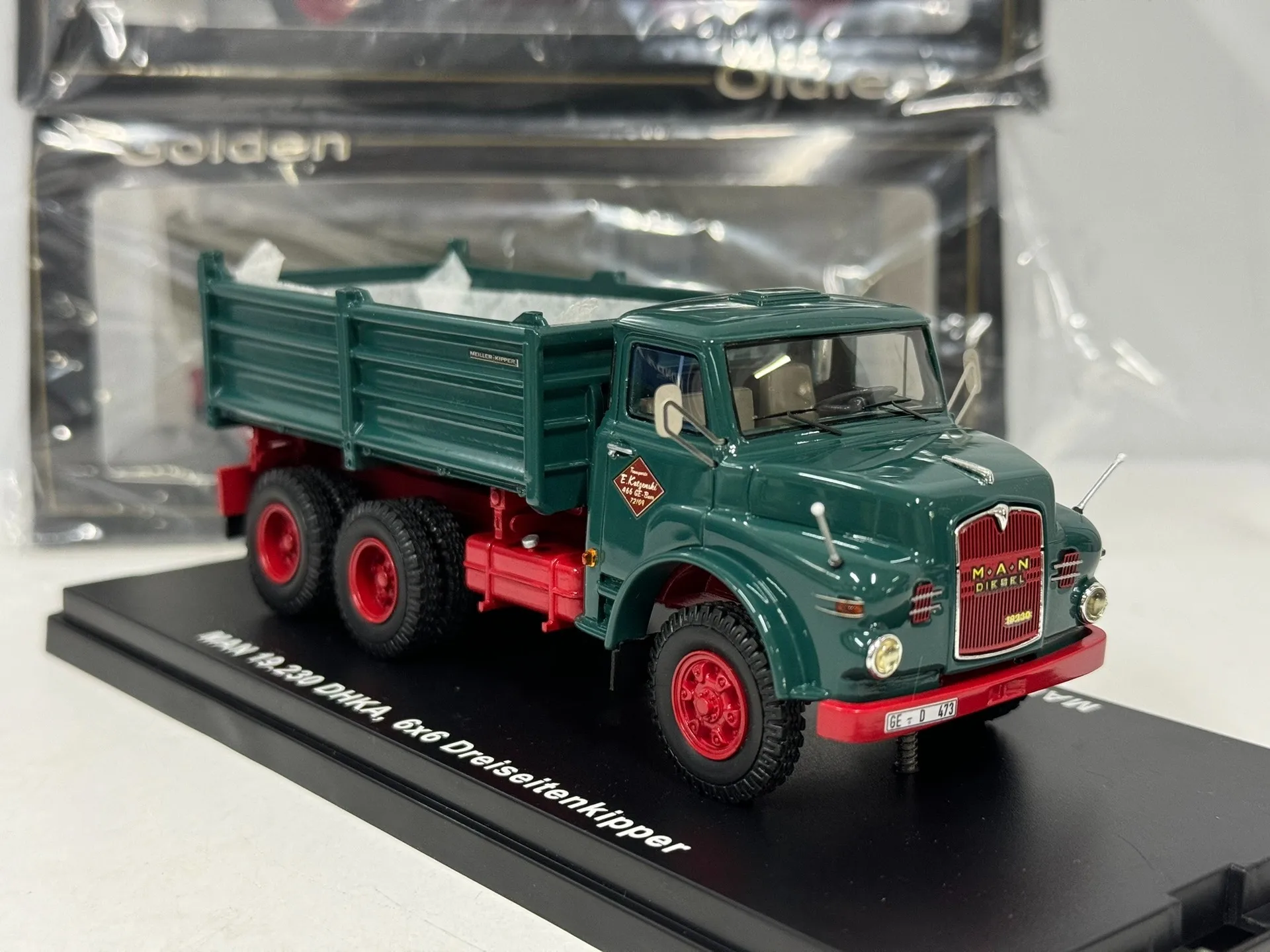 Diecast Golden Oldies 1/50 Scale MAN 19.230 DHKA 6️6 Kipper Resin Car Model Collectible Toy Gift Souvenir Display Ornament