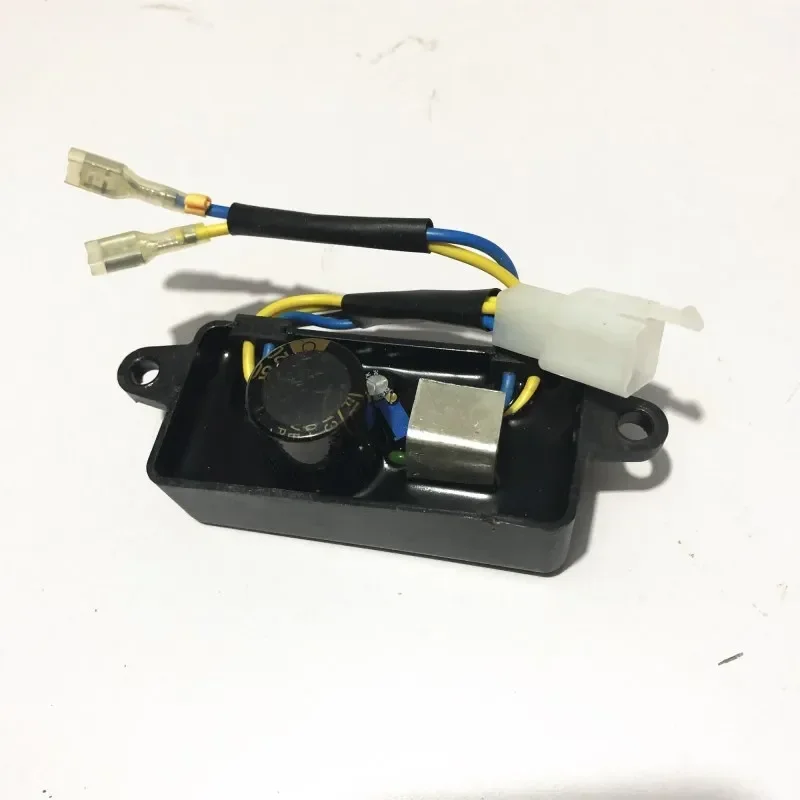 1PCS Voltage Regulator Rectifier Single Phase AVR for 2KW-3KW Gasoline Generator Rectifier 250V 220UF 168F Electric Generator view 3