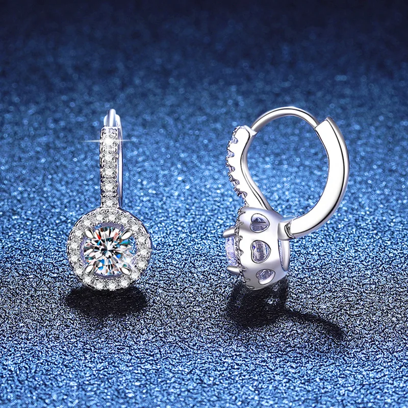 

LioraGem High-quality Earrings with Moissanite Studs, Round 0.5-carat Moissanite Earrings Platinum PT950 Stamp