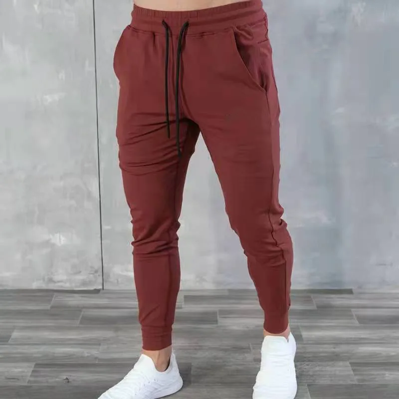 Lyft primavera e autunno nuovi pantaloni casual da uomo di abbigliamento sportivo versione coreana di pantaloni Fitness slim-fit cavigliere da uomo