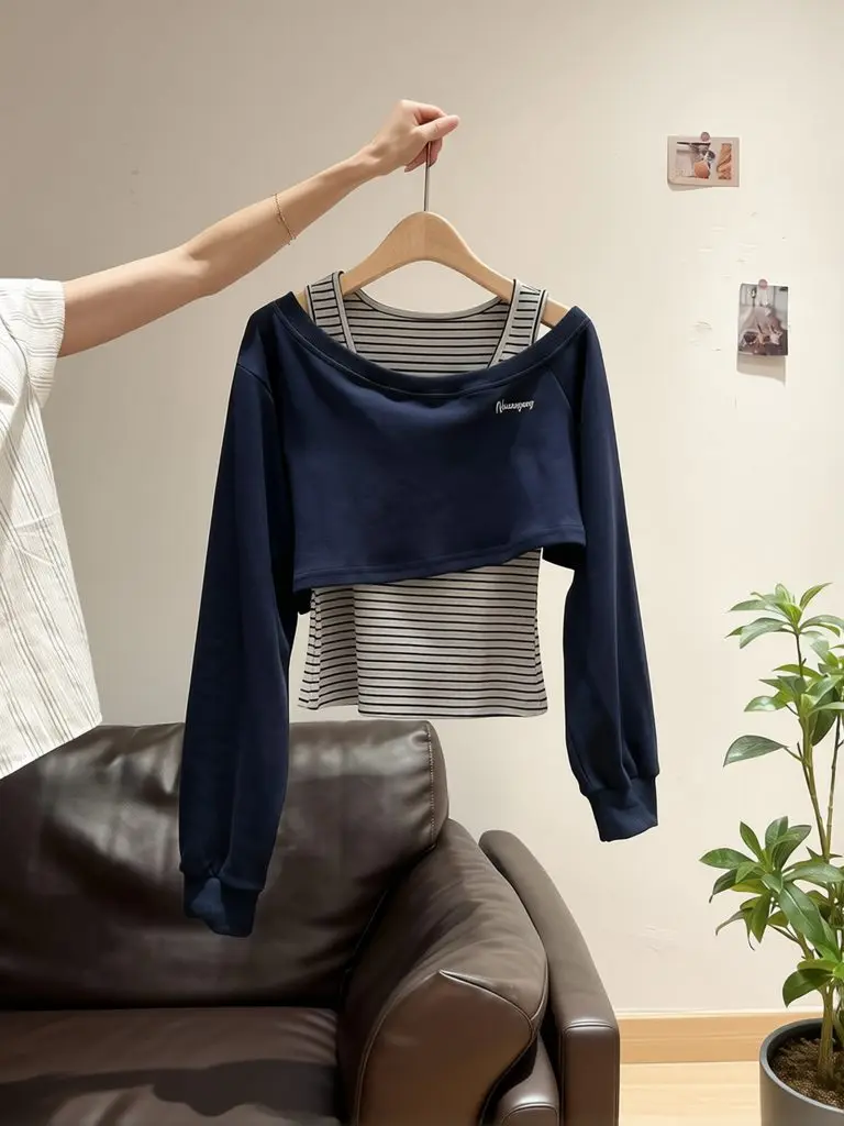 Designer Unique Off-shoulder Tops Women Two Piece set Long Sleeve Striped Sweatshirt Fall Navy Hoodie Jacket Spring Outwear
