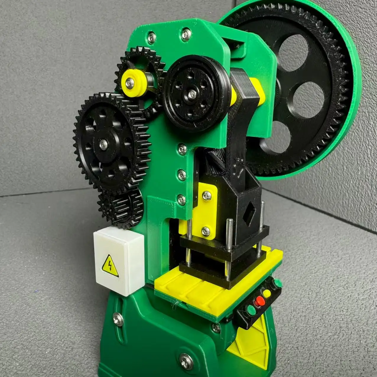 3D printing electric movable mechanical punch model toy boy engineering gift